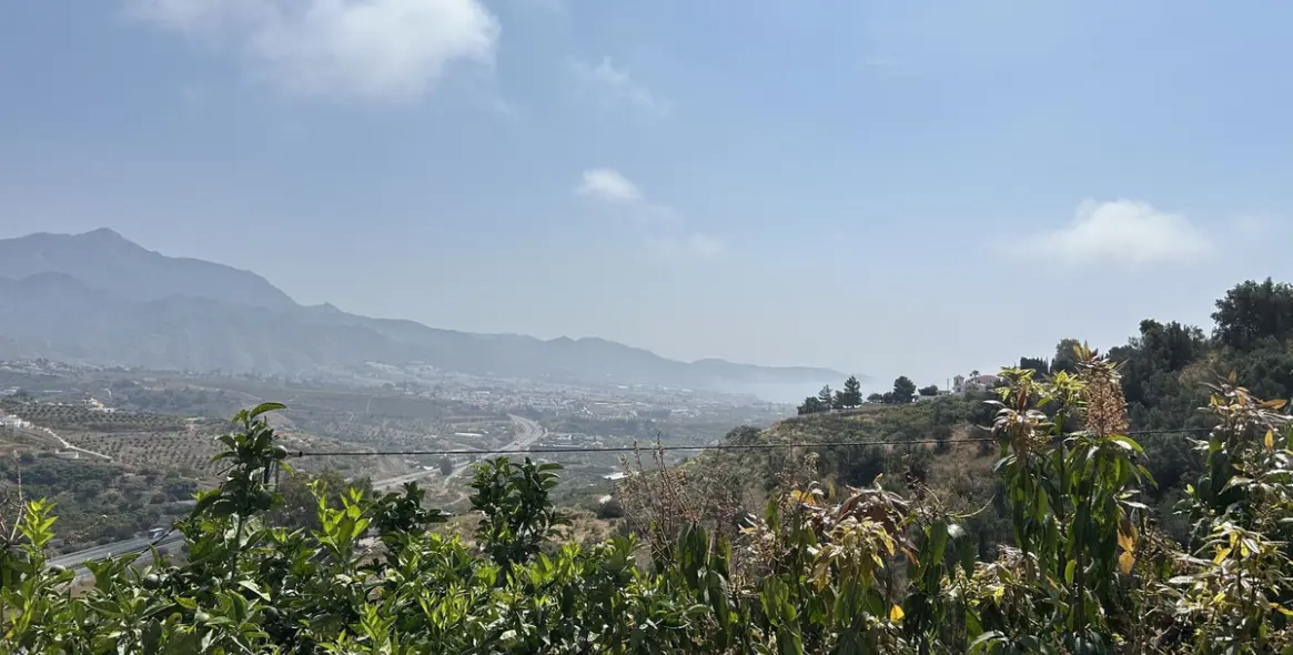 Продажа  отдельно стоящей виллы в Nerja 36