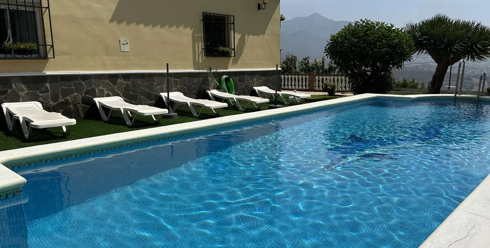 Venta de villa independiente en Nerja 3
