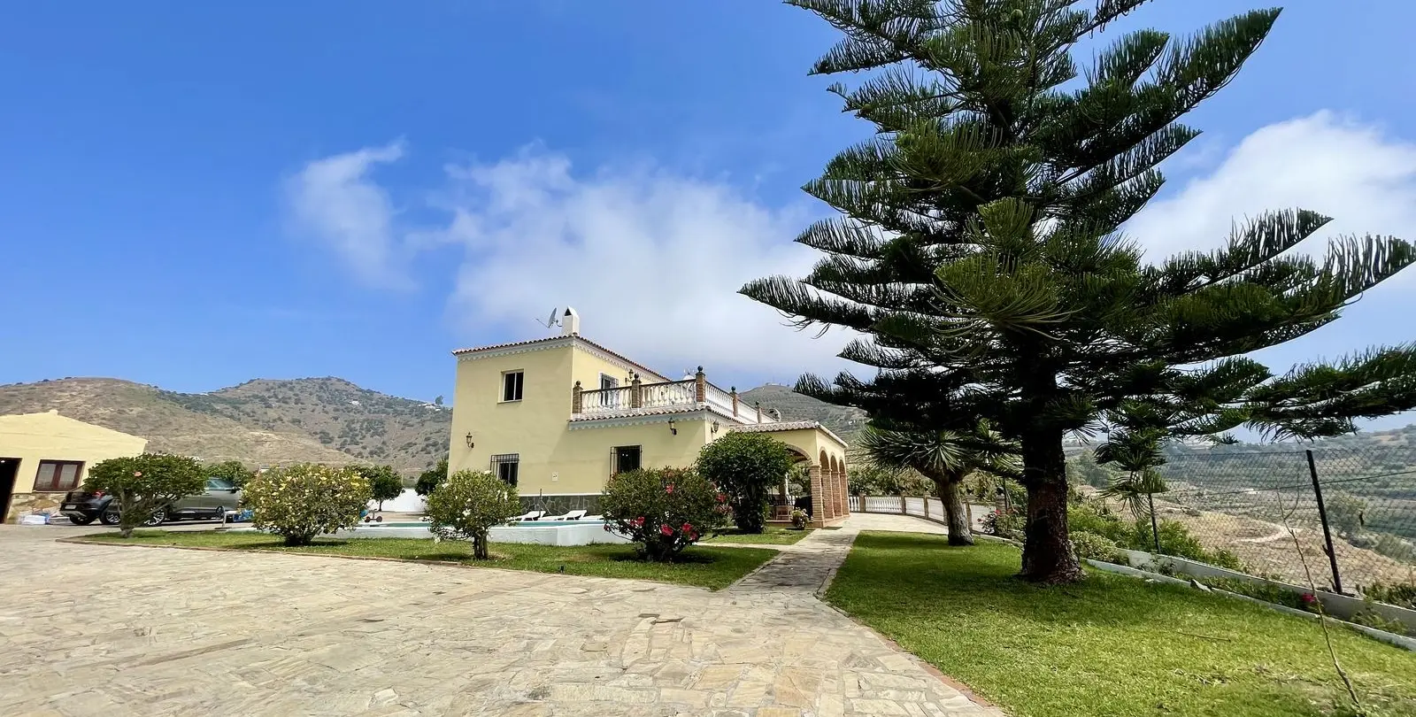 Venta de villa independiente en Nerja 10