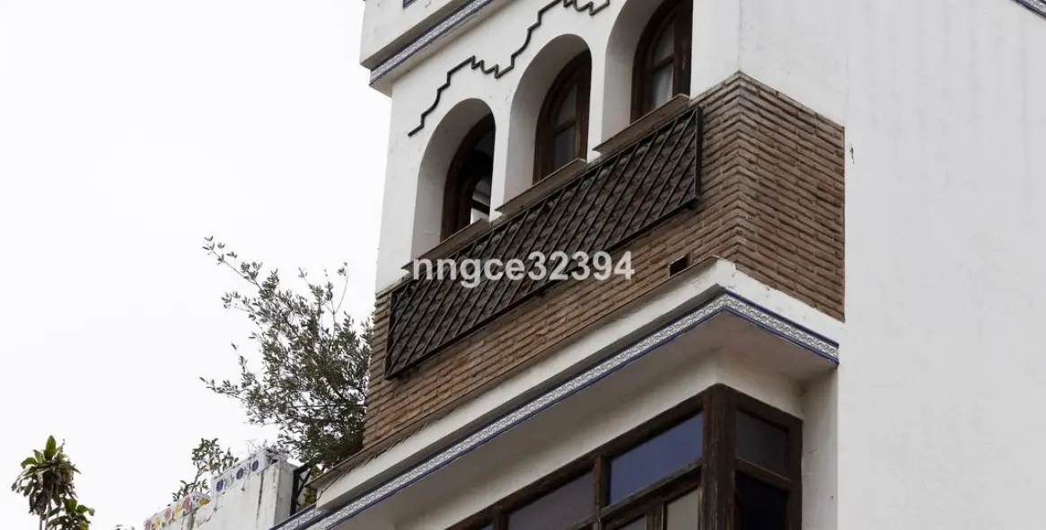 Продажа  отдельно стоящей виллы в San Pedro de Alcántara (район San Pedro de Alcántara) 19