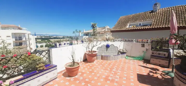 Продажа  отдельно стоящей виллы в San Pedro de Alcántara 1