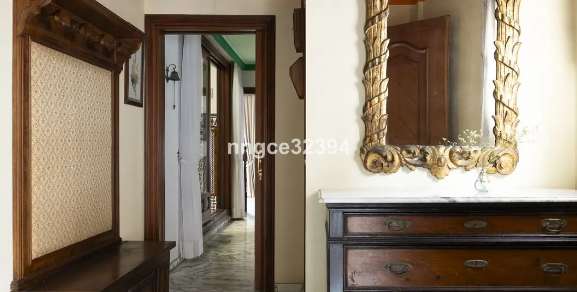 Sale of detached villa in San Pedro de Alcántara 20