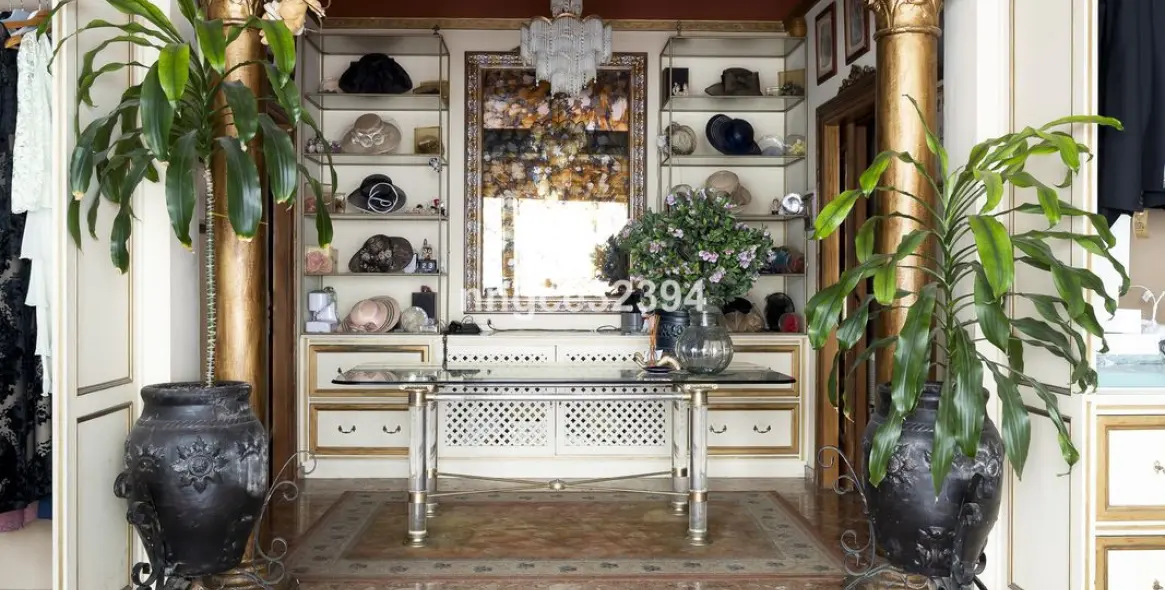 Sale of detached villa in San Pedro de Alcántara 54