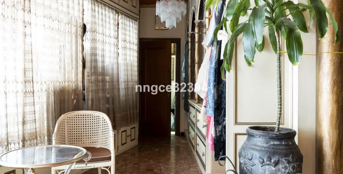 Sale of detached villa in San Pedro de Alcántara 61