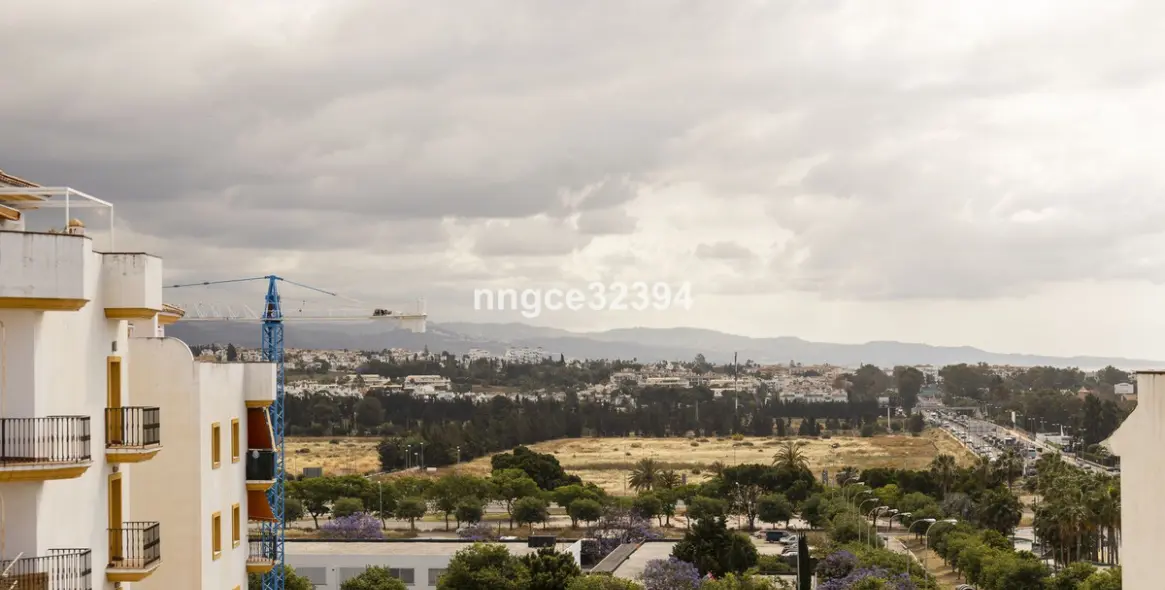 Sale of detached villa in San Pedro de Alcántara 64