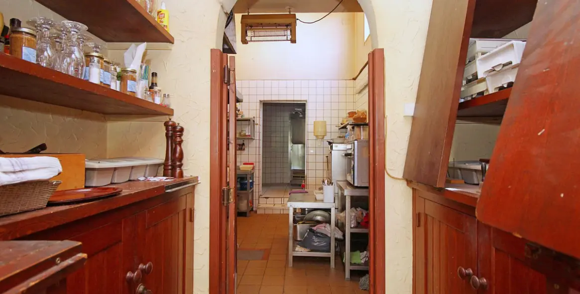 Sale of bar in Marbesa 15