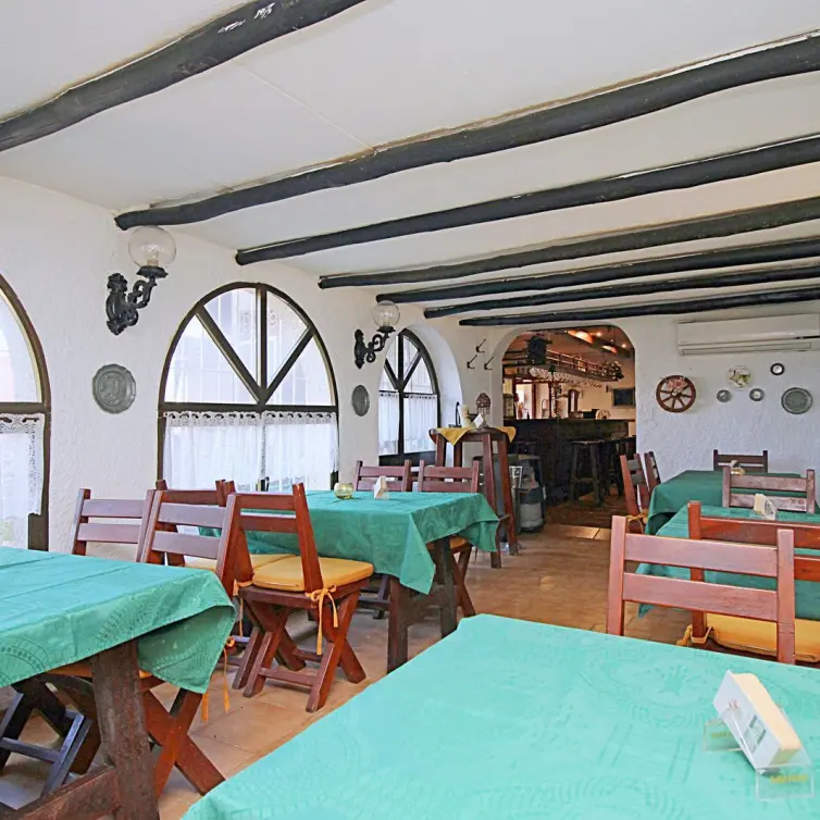 Sale of bar in Marbesa