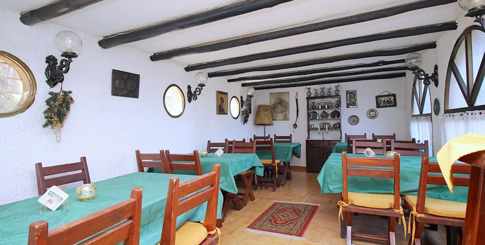 Sale of bar in Marbesa 5