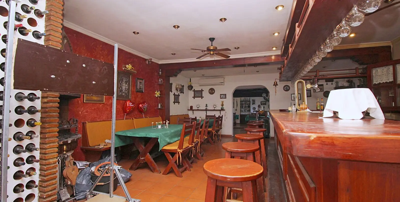 Sale of bar in Marbesa 14