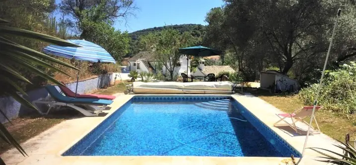 Venta de finca - cortijo en Casares 3