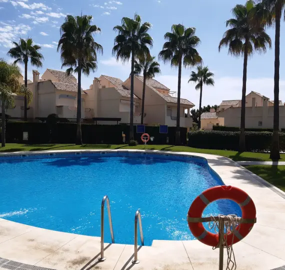 Продажа таунхауса в Las Chapas