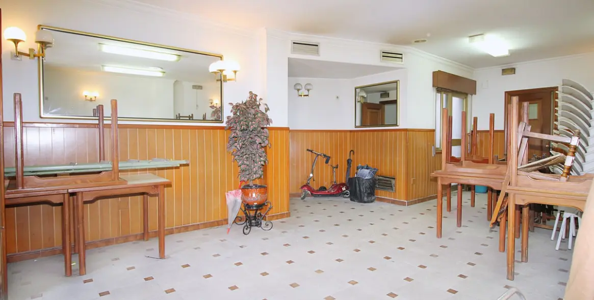 Sale of other in Coín 15