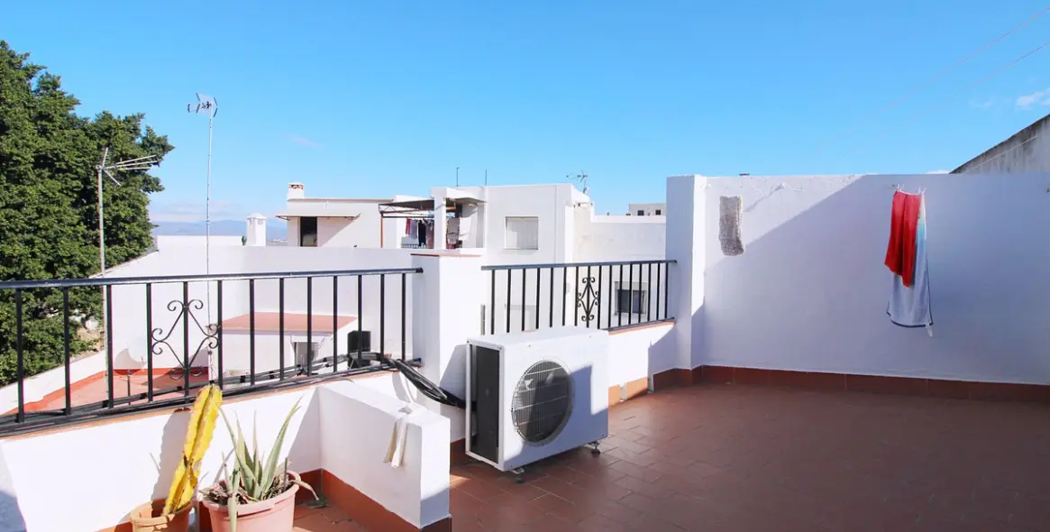 Sale of other in Coín 17