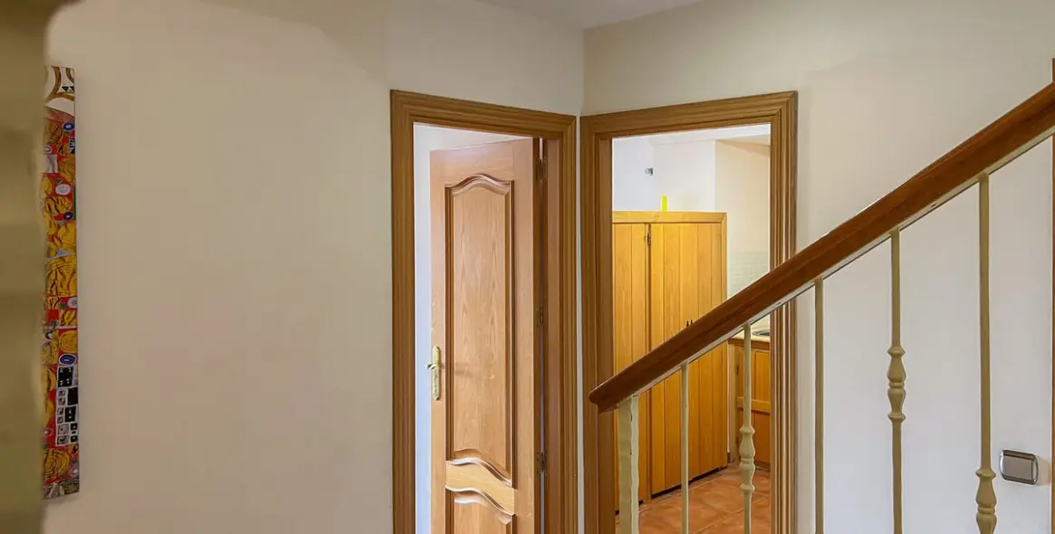 Продажа  отдельно стоящей виллы в Cerros del Aguila 40