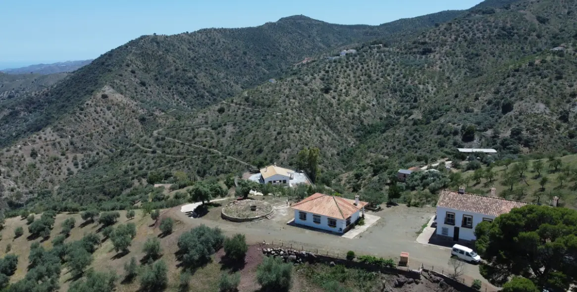 Sale of detached villa in Comares 15