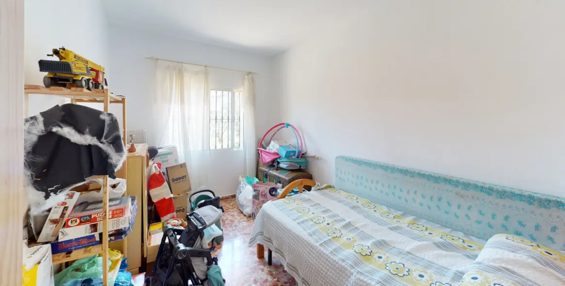 Sale of detached villa in Comares 47