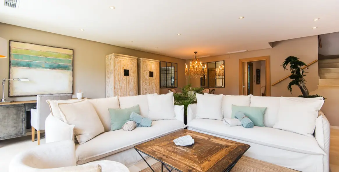 Long-term rent of townhouse in Nagüeles 6