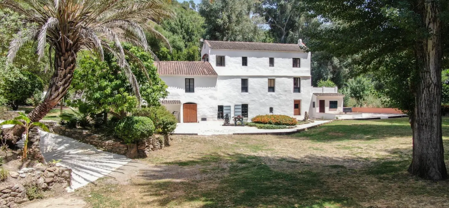 Sale of finca - cortijo in Gaucín 1