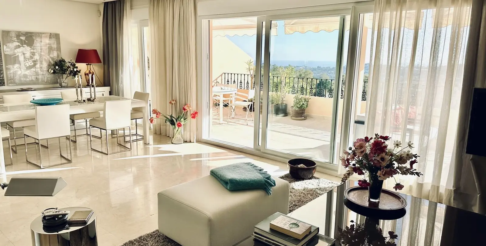 Sale of penthouse duplex in Nueva Andalucía 1
