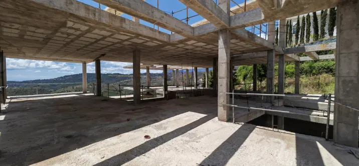 Продажа  жилого участка в Benahavís 2