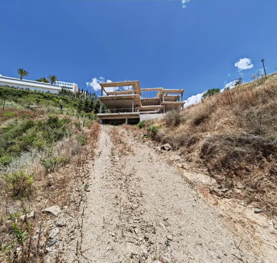 Продажа  жилого участка в Benahavís