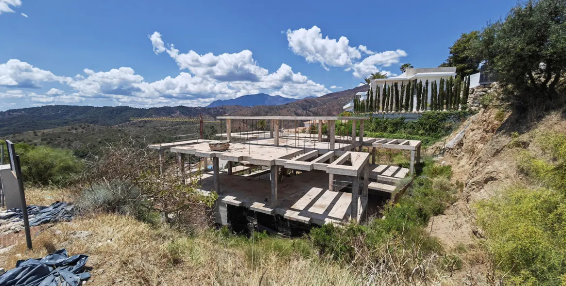 Продажа  жилого участка в Benahavís 6