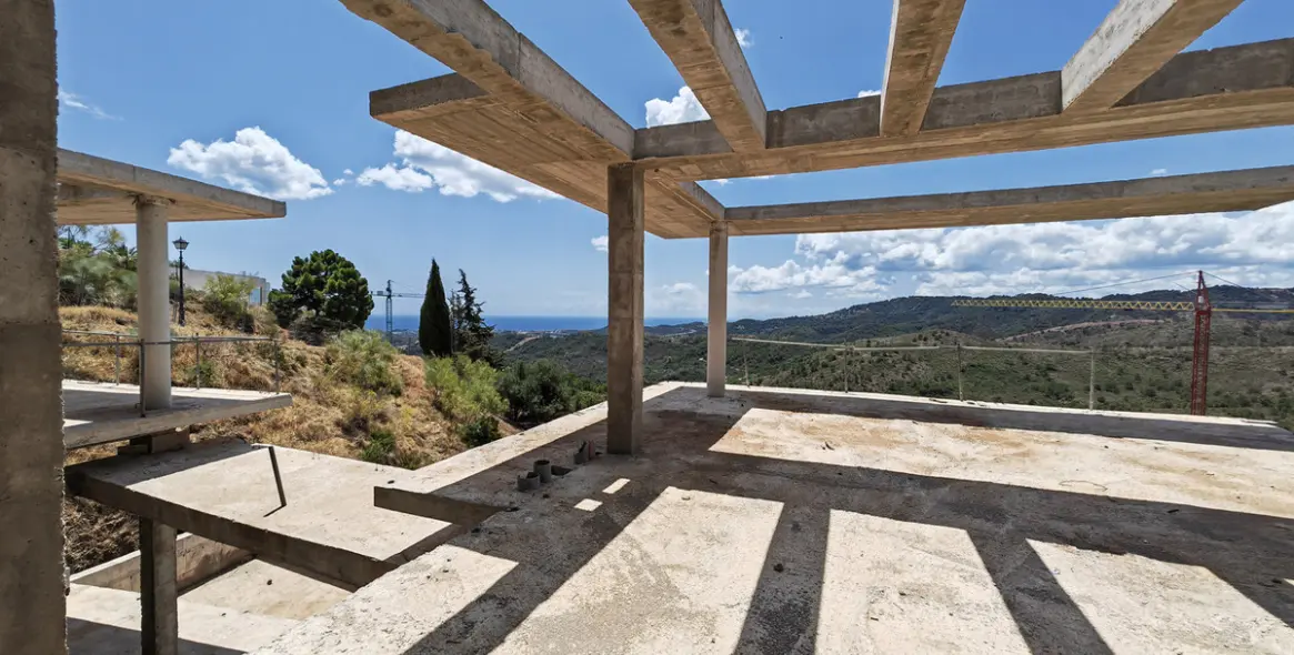 Продажа  жилого участка в Benahavís 10