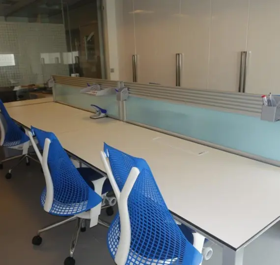 Venta de local comercial en Puerto Banús