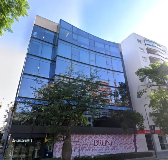 Sale of office in Marbella