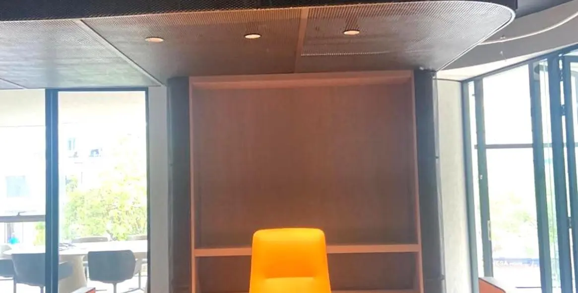 Sale of office in Marbella 6