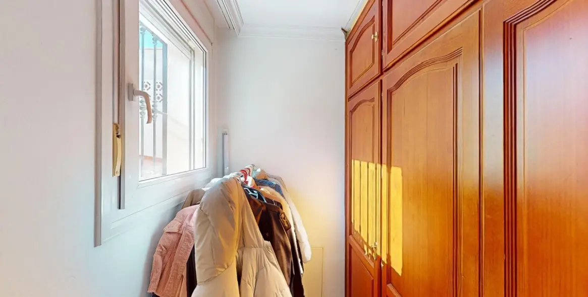 Sale of detached villa in Torre del Mar 30