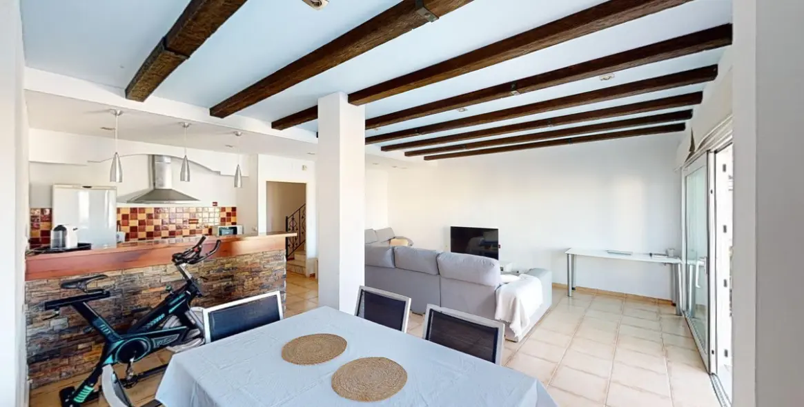 Sale of detached villa in Torre del Mar 37