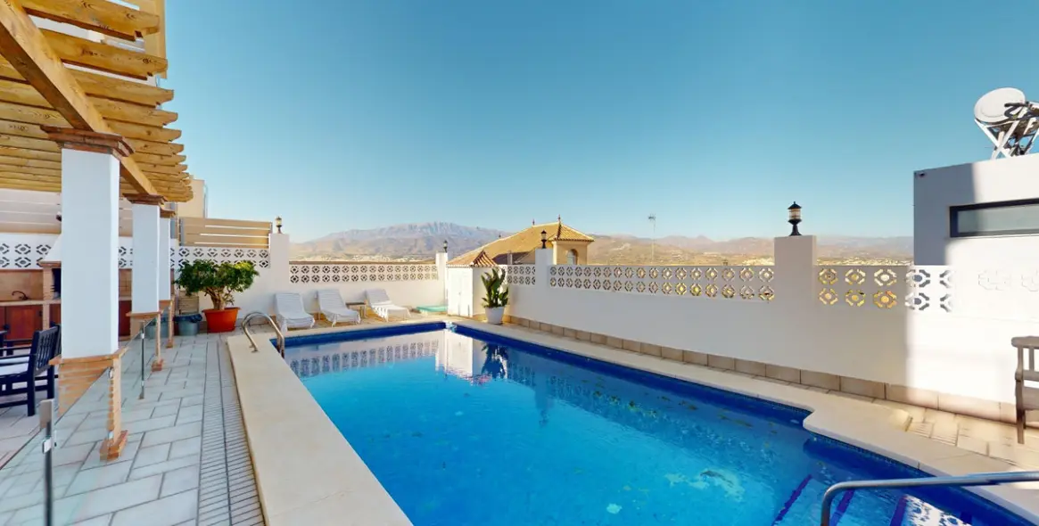 Sale of detached villa in Torre del Mar 46