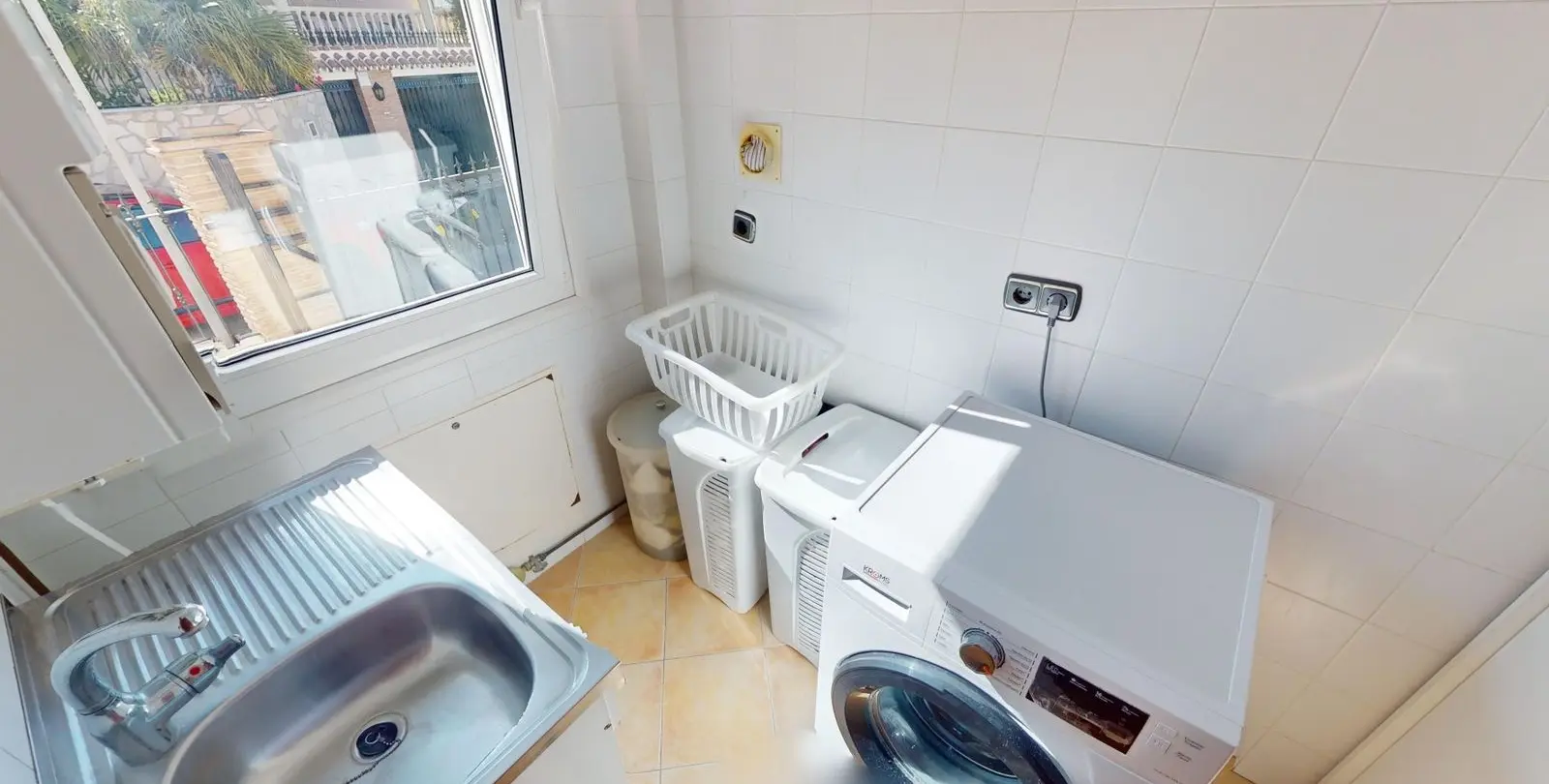 Продажа  отдельно стоящей виллы в Torre del Mar 16
