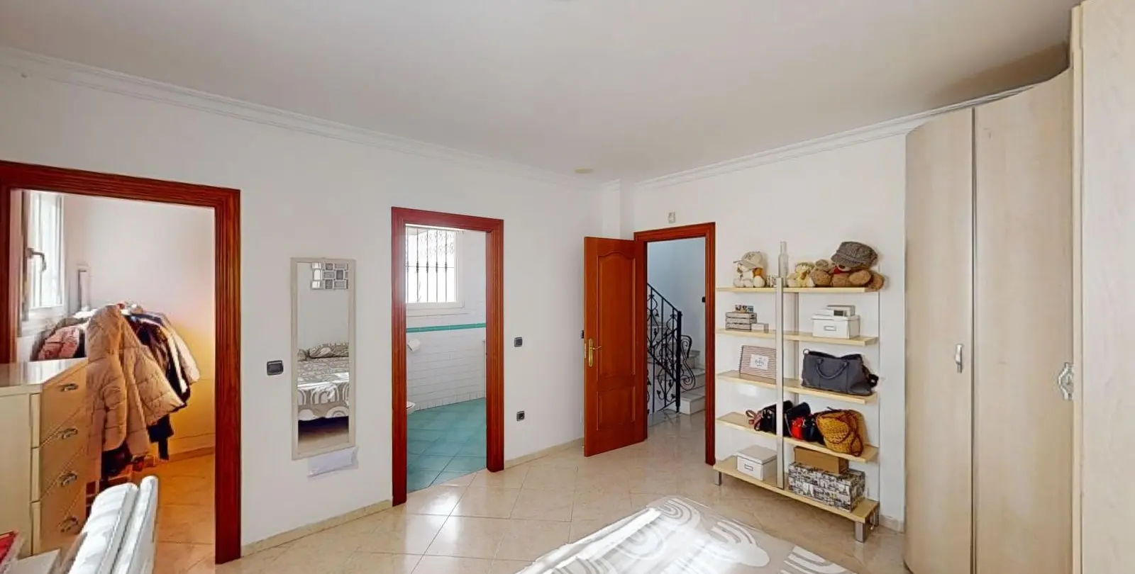 Продажа  отдельно стоящей виллы в Torre del Mar 28