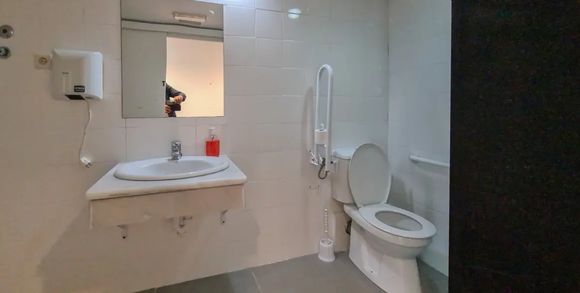 Sale of commercial premises in Marbella 17