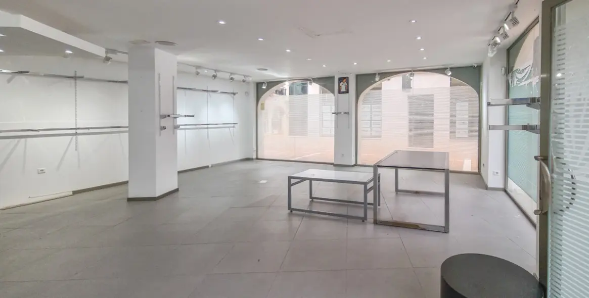 Sale of commercial premises in Marbella 21