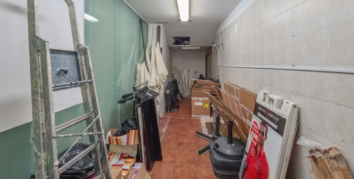 Sale of commercial premises in Marbella 25