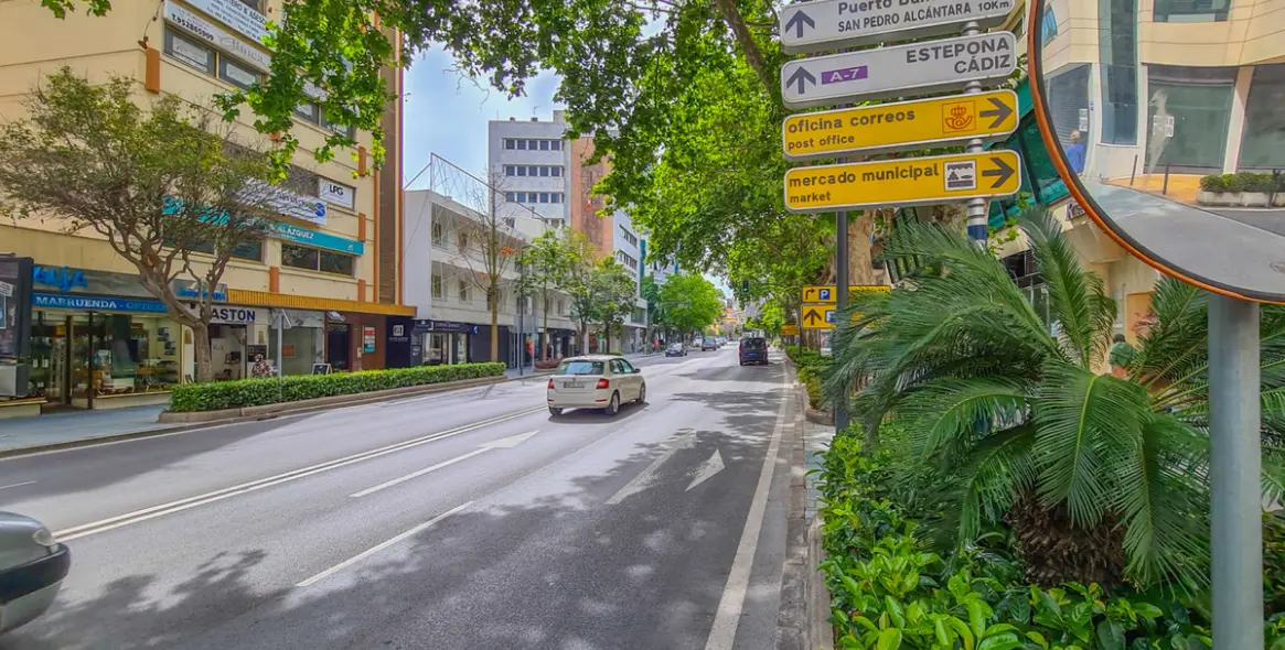 Sale of commercial premises in Marbella 30