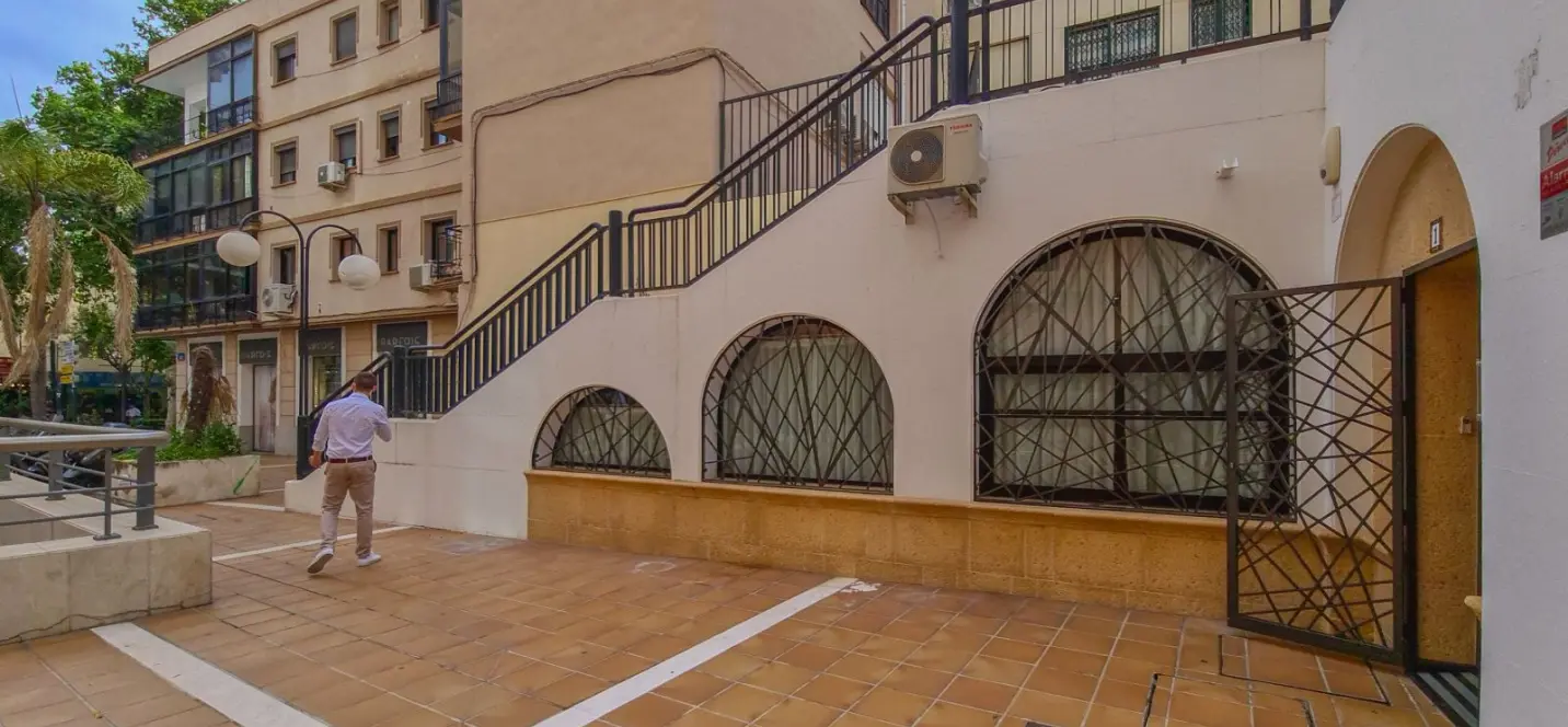 Продажа коммерческого помещения в Marbella 4