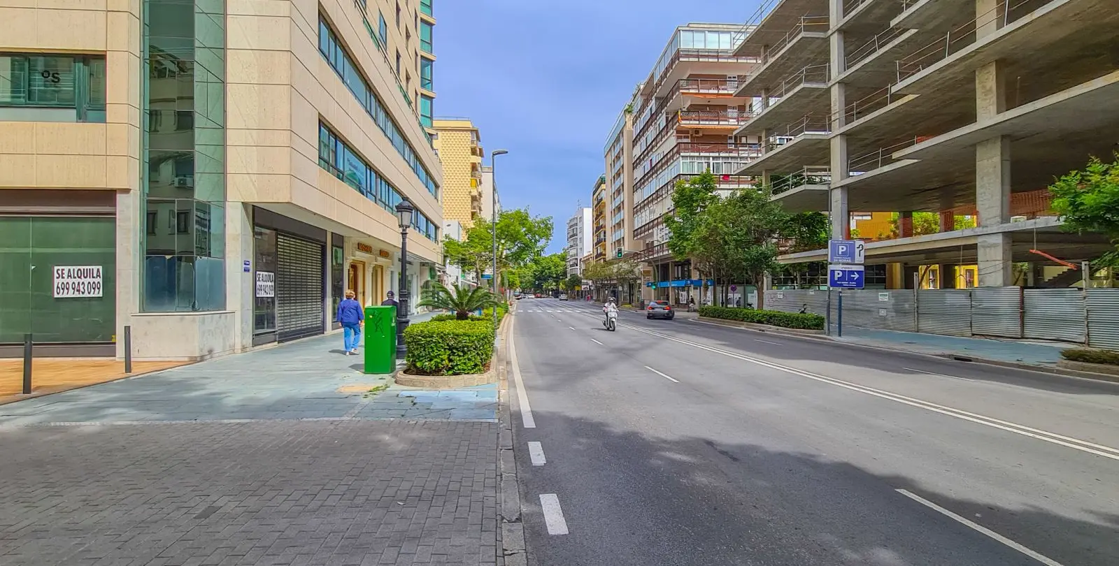 Sale of commercial premises in Marbella 28