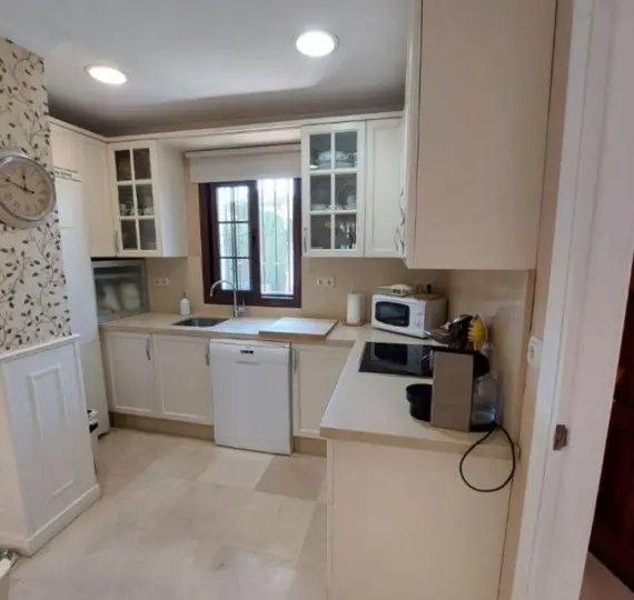 Venta de casa pareada en Marbella