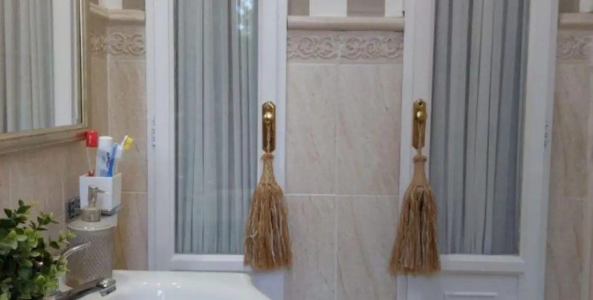 Продажа дома на две семьи в Marbella 7