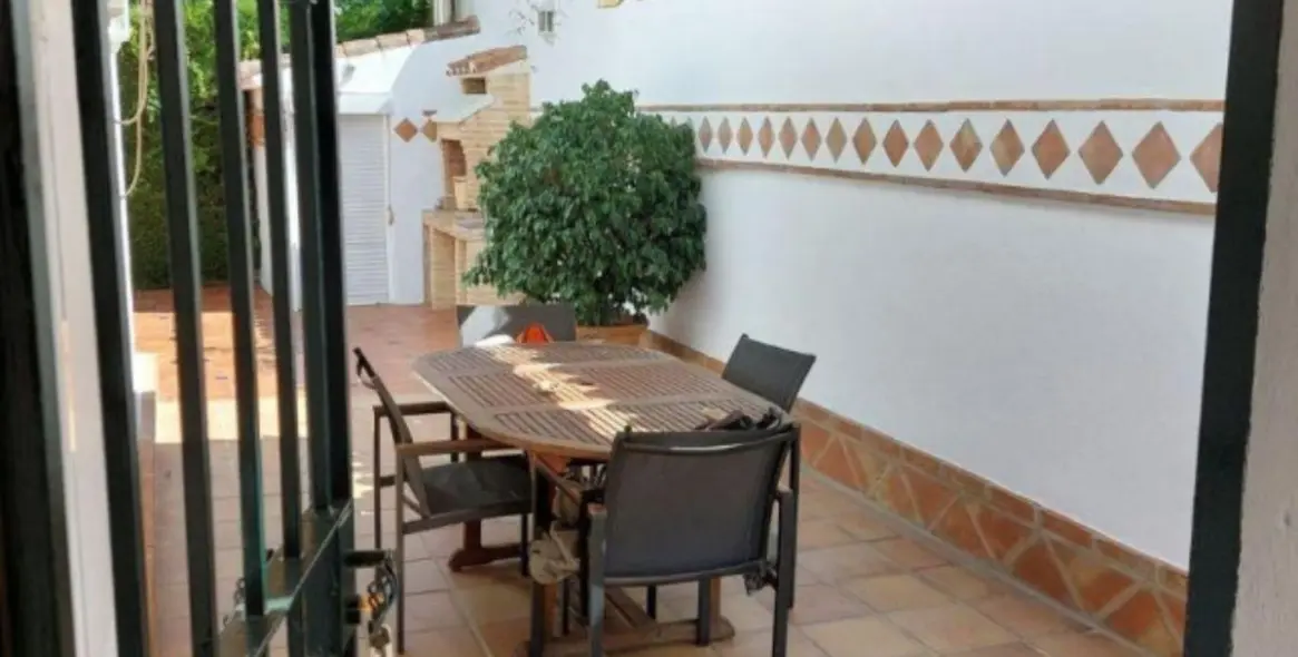 Sale of semi-detached house in Marbella 23
