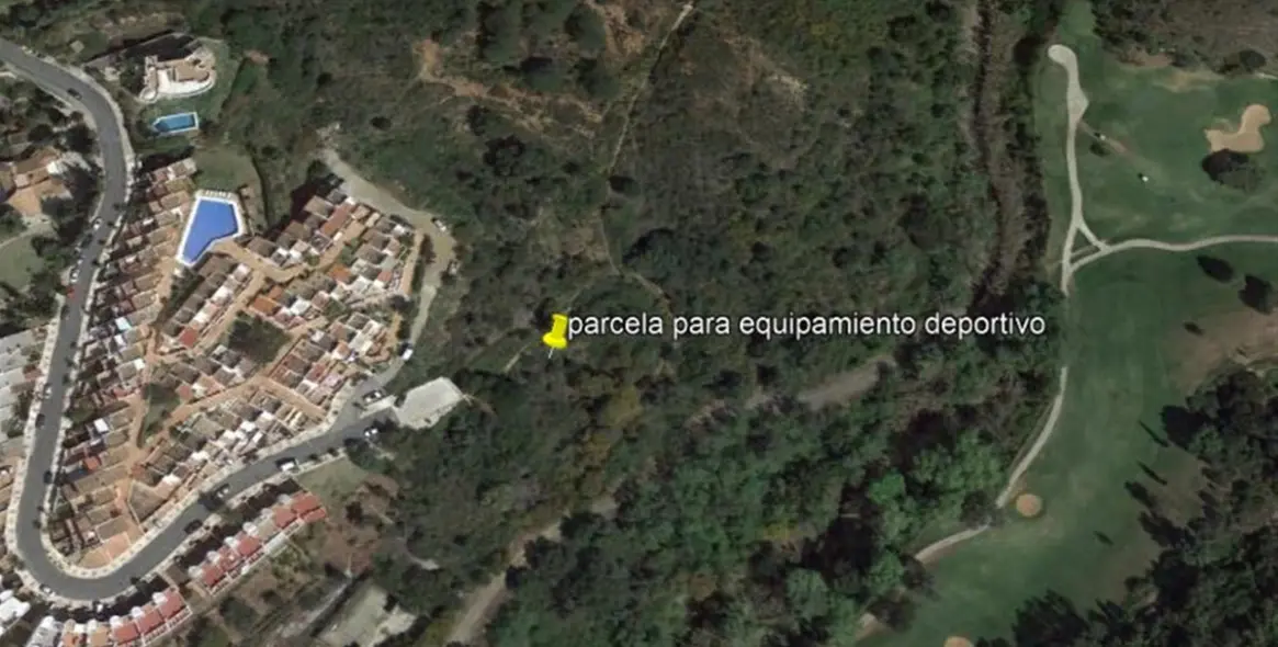 Продажа  коммерческого участка в Marbella 2