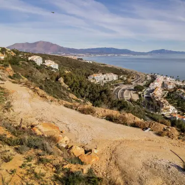 Sale of residential plot in Manilva