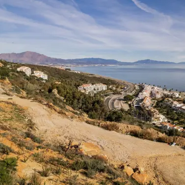 Sale of residential plot in Manilva