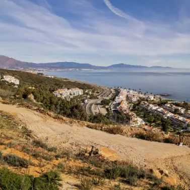 Sale of residential plot in Manilva