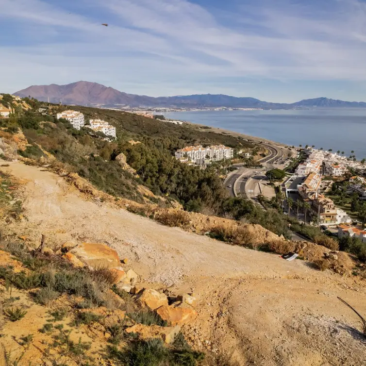Sale of residential plot in Manilva