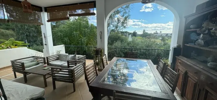 Townhouse R4599370 0